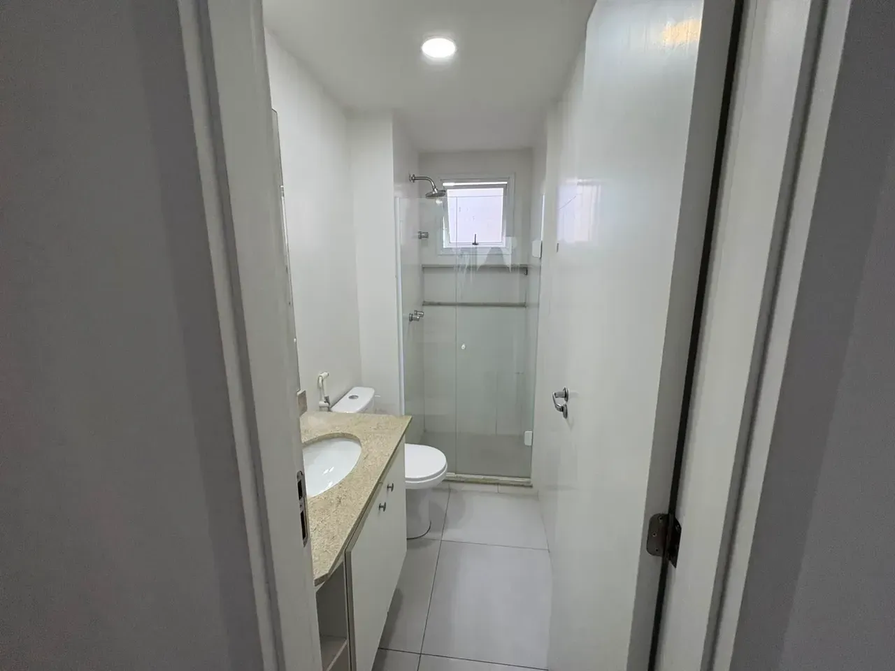 Apartamento sem mobília com 3 quartos e 2 banheiros — photo 19