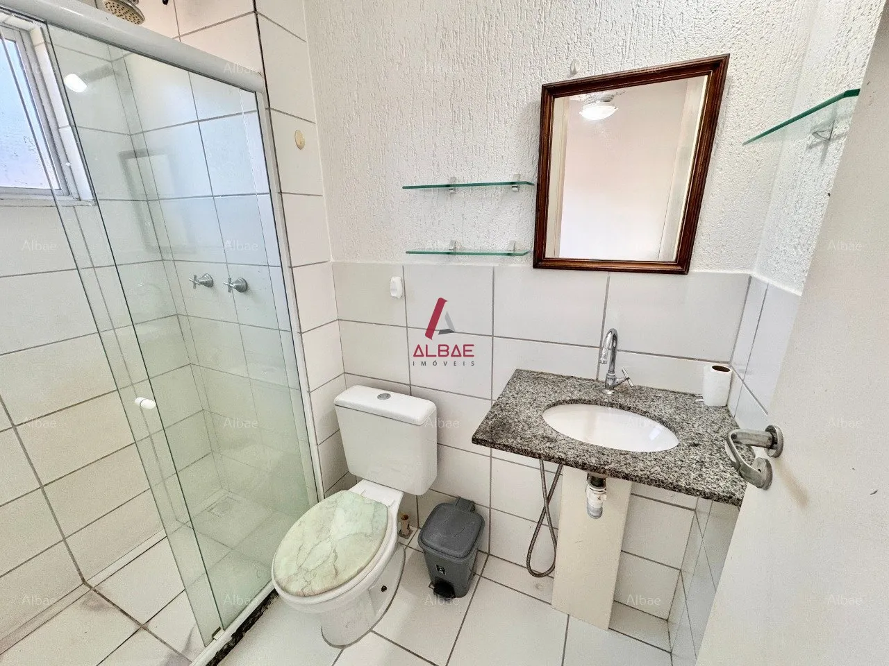 Apartamento com 2 quartos, 2 banheiros e varanda — photo 12