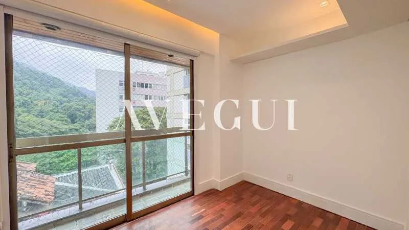Apartamento com 3 quartos e 3 banheiros — photo 17