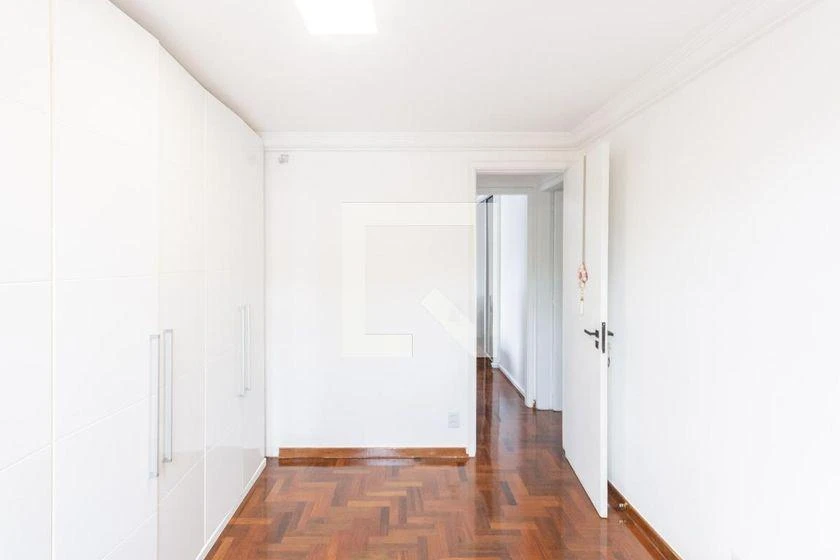 4-bedroom apartment with a mountain view — photo 47