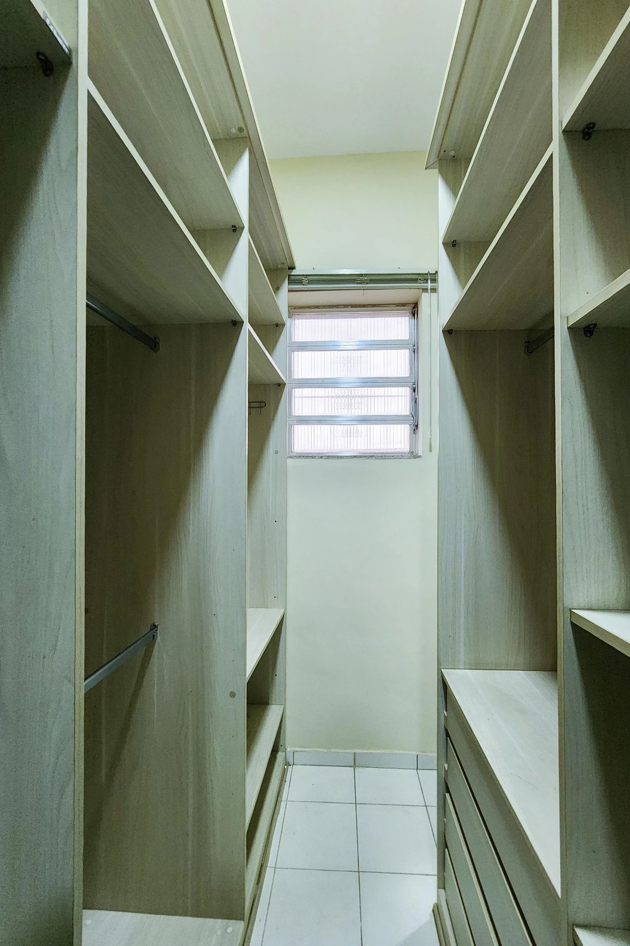 Apartamento de 2 quartos com closet — photo 7
