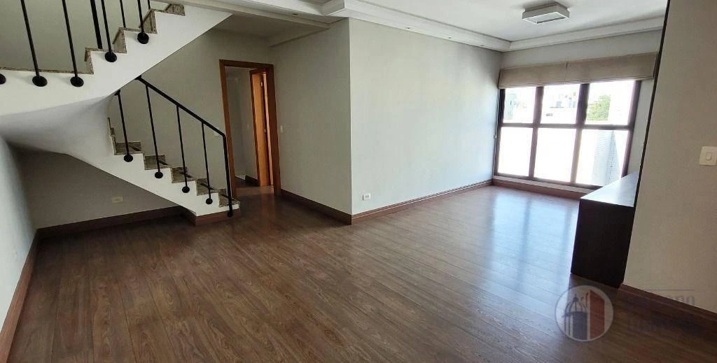 Apartment with 3 bedrooms and a terrace 283 m²