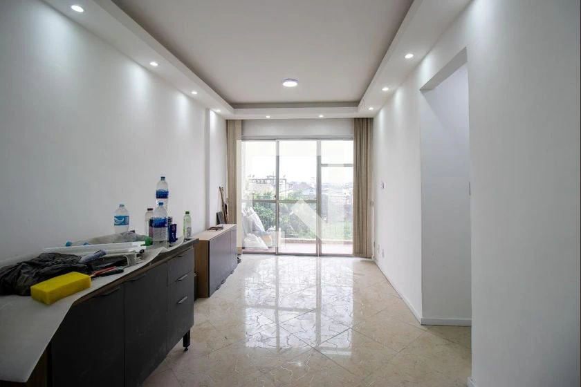 2-bedroom apartment with separate kitchen and balcony — photo 33