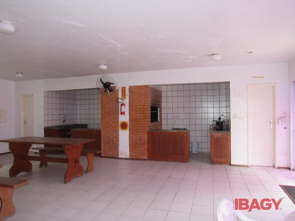 Furnished 82 m² apartment with 2 bedrooms — photo 20