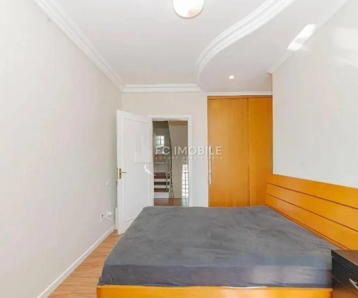 Casa mobiliada com 5 dormitórios e 6 banheiros, 405 m² — photo 15