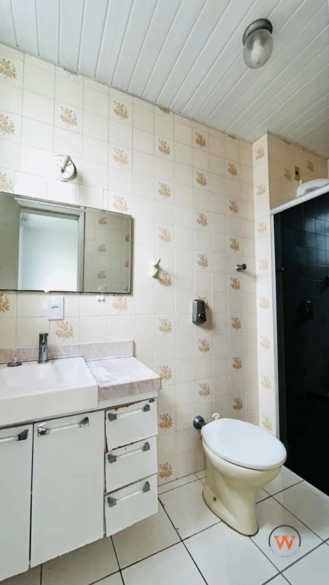 3-bedroom apartment with a separate kitchen and pets — photo 8