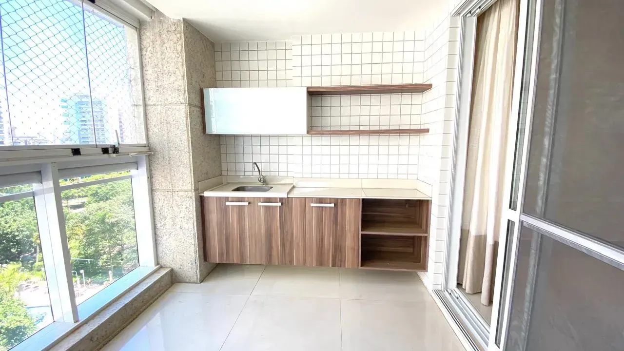 Apartment with 4 bedrooms, 155 m² and an enclosed balcony — photo 9