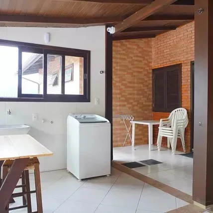 Estudio sin aparcamiento con lavadora y jardín privado — photo 11