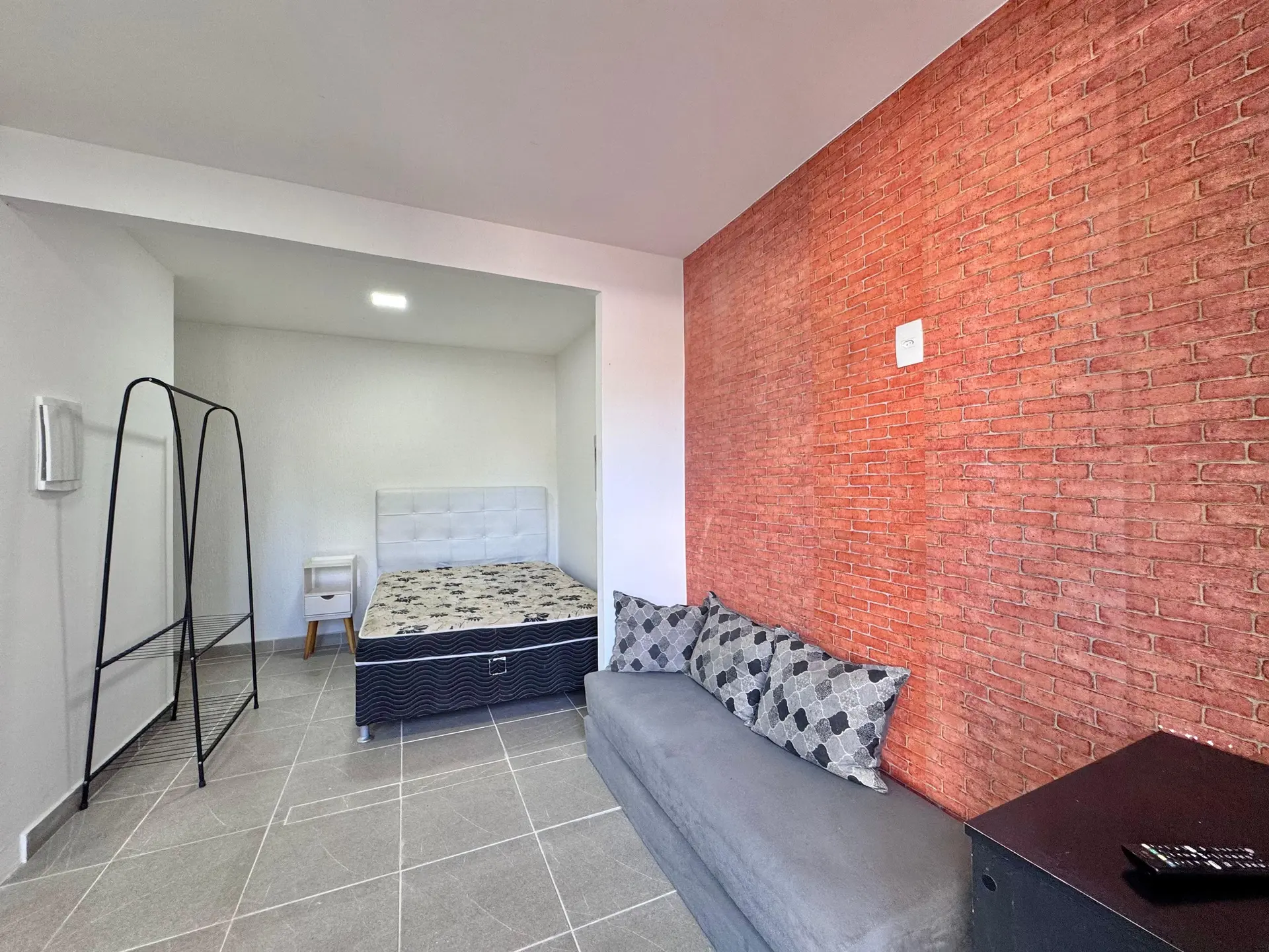 Casa amueblada con 1 dormitorio y jardín privado — photo 3