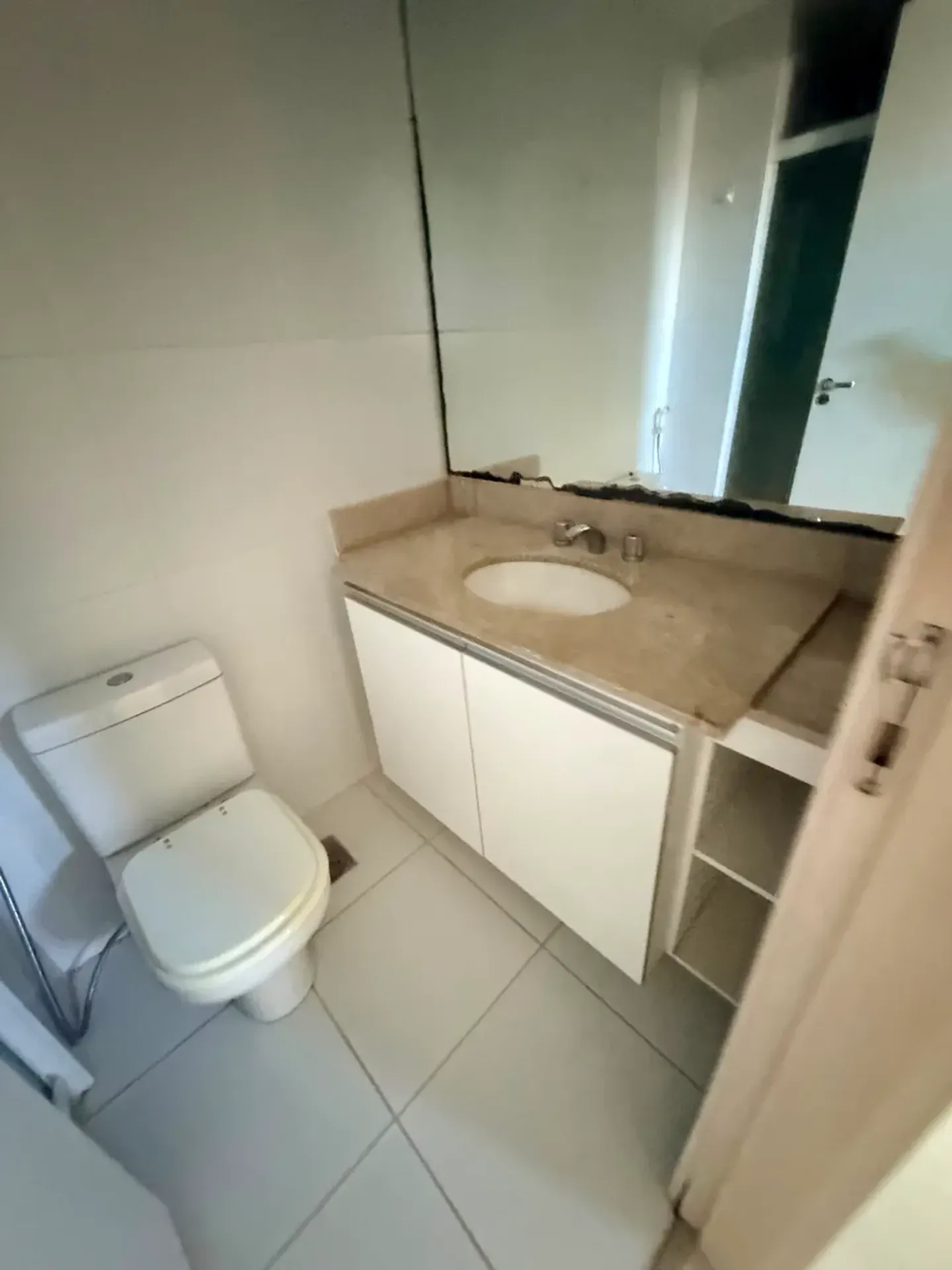 Apartamento de 3 quartos com jardim privativo no prédio — photo 10