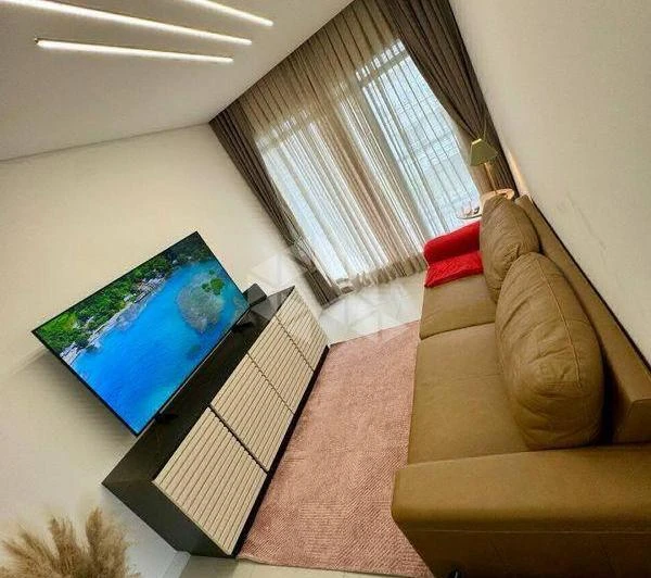 Furnished 82 m² apartment with 2 bedrooms and parking — photo 4