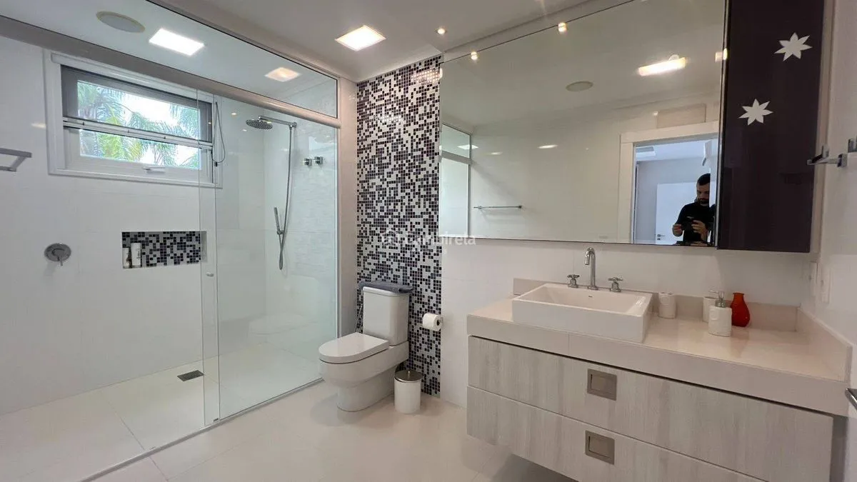 Casa mobiliada com 6 suítes e 1837 m² — photo 21
