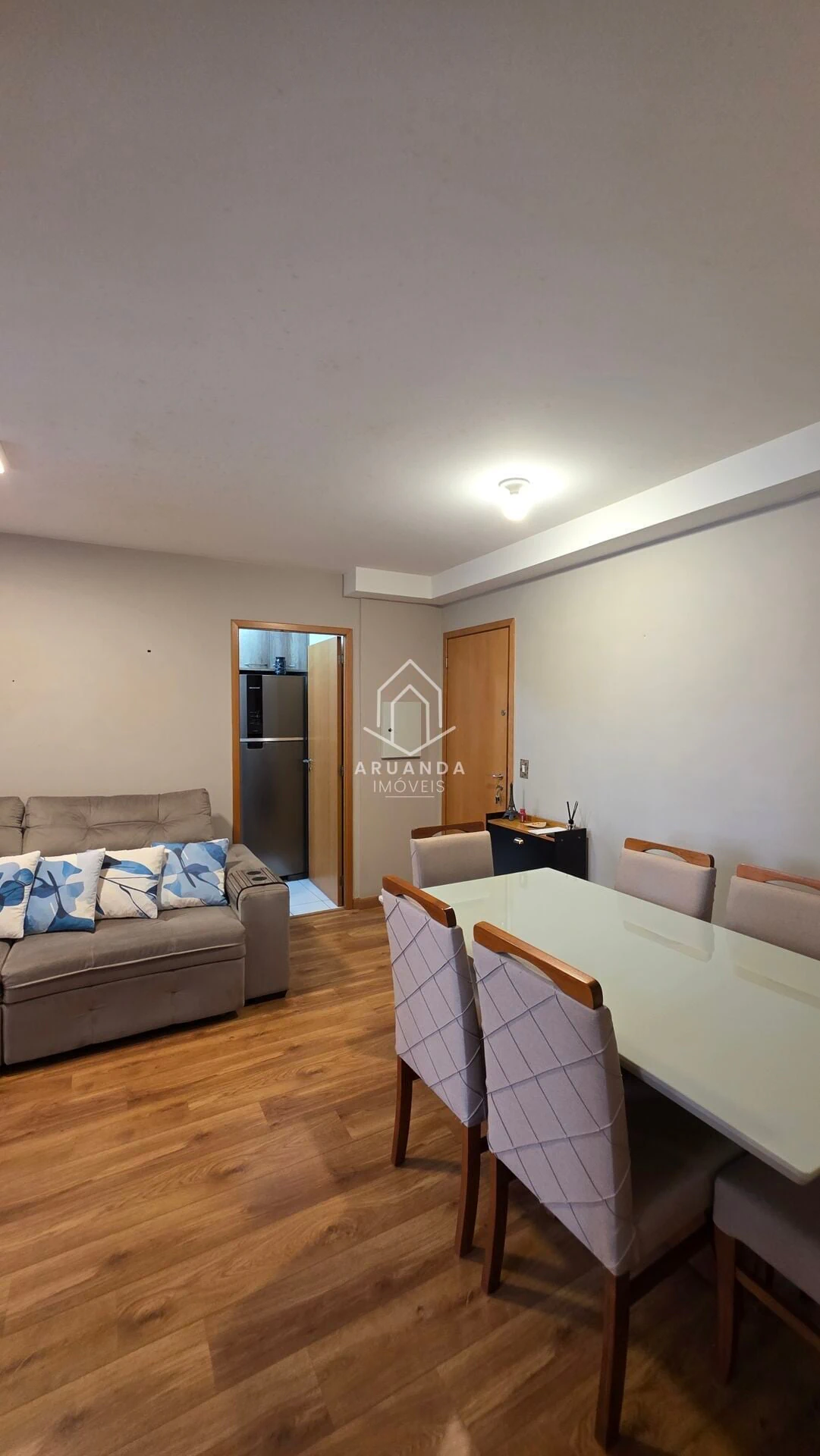 Furnished 2-bedroom apartment with a ready home office