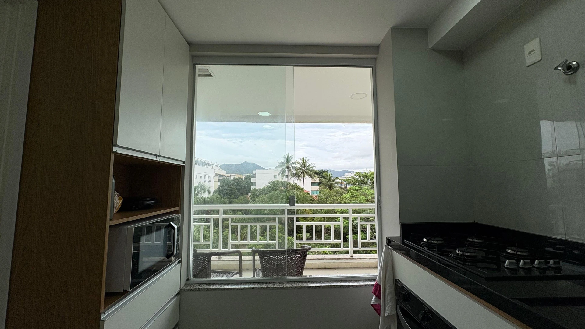 Furnished apartment, 114 m², with a jacuzzi — photo 8