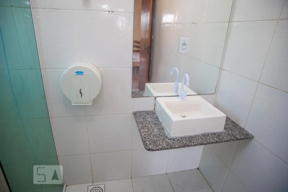 Furnished studio, 27 m², with a washing machine — photo 13