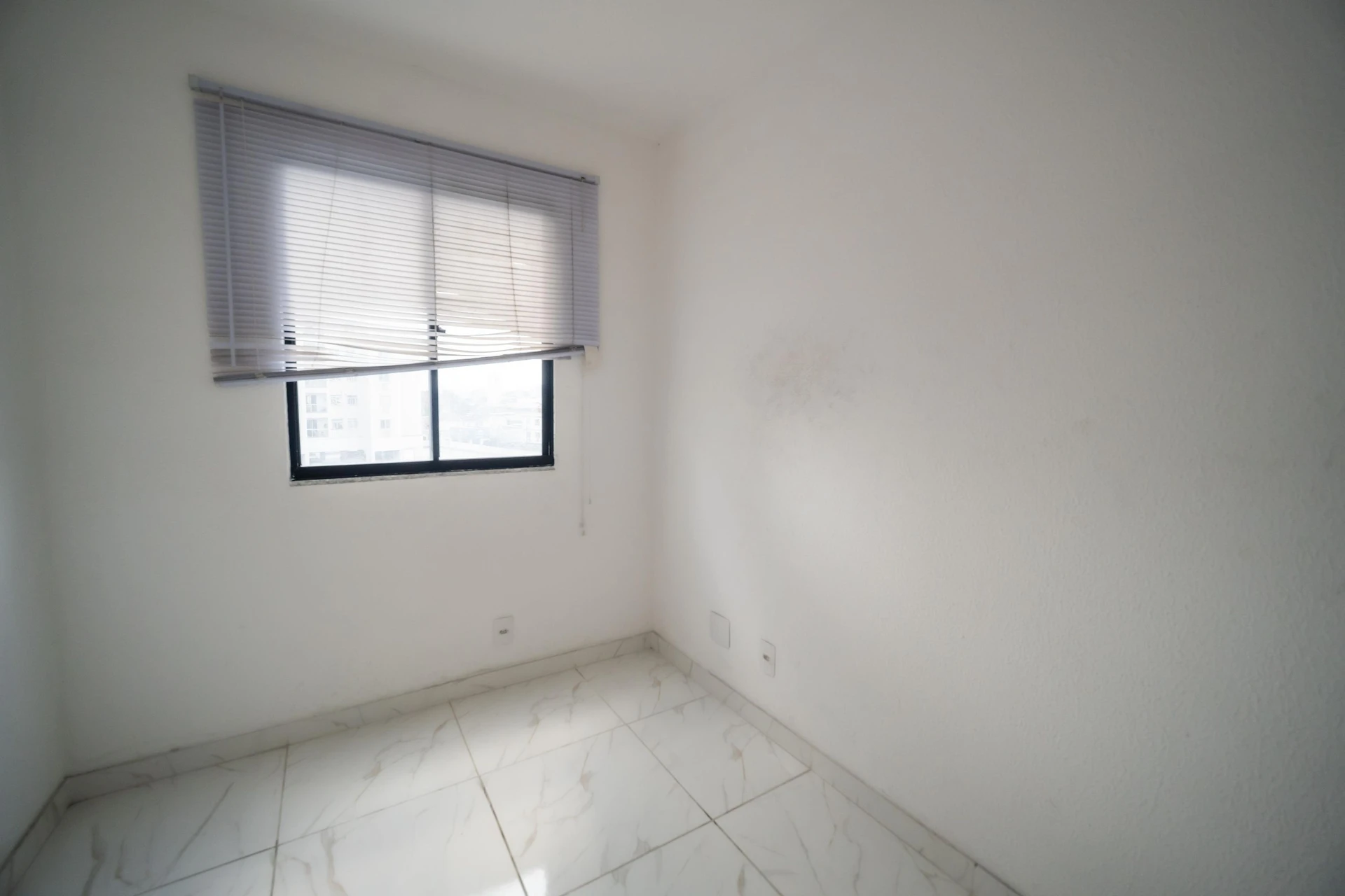 2-bedroom apartment with 1 bathroom and 1 parking spot — photo 19