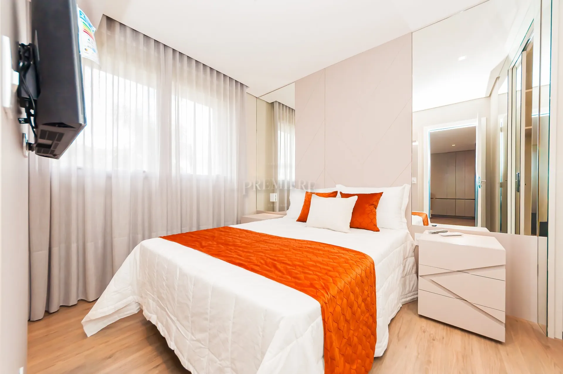 Furnished 63 m² apartment with 1 bedroom and 1 parking space — photo 7