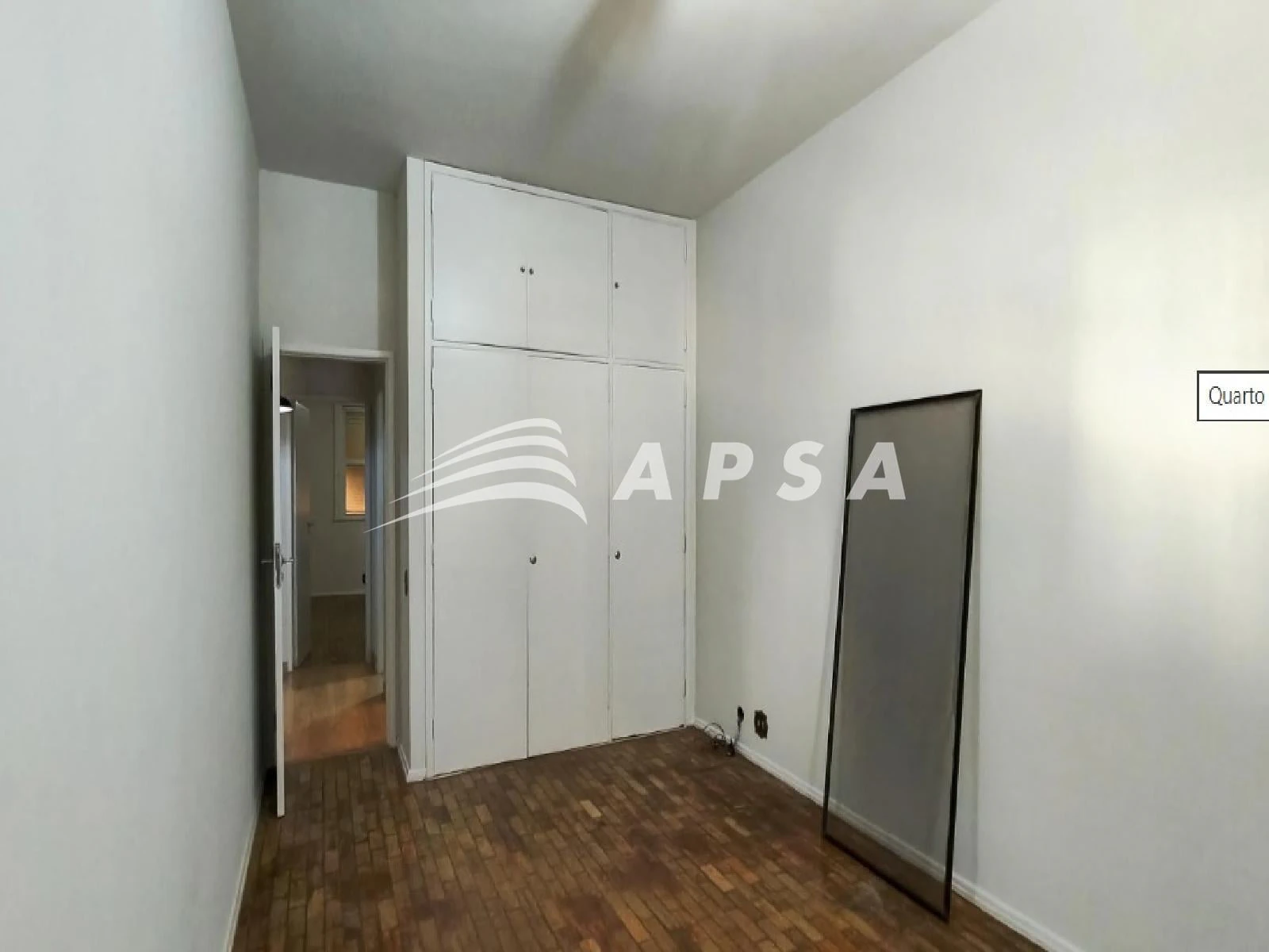 128 m² unfurnished apartment with 4 bedrooms and closed kitchen — photo 25