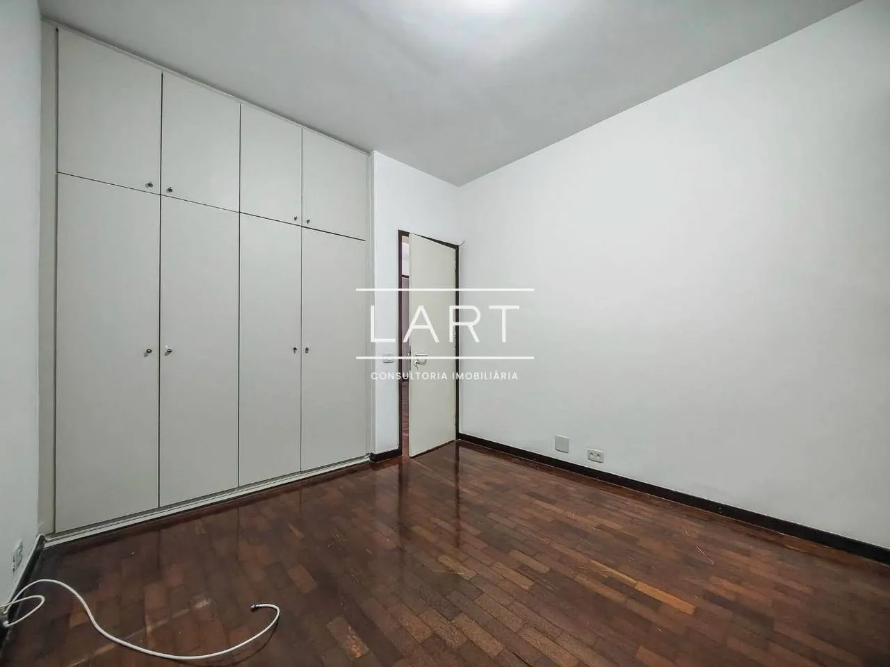 Apartment on the 8th floor with a water view — photo 7