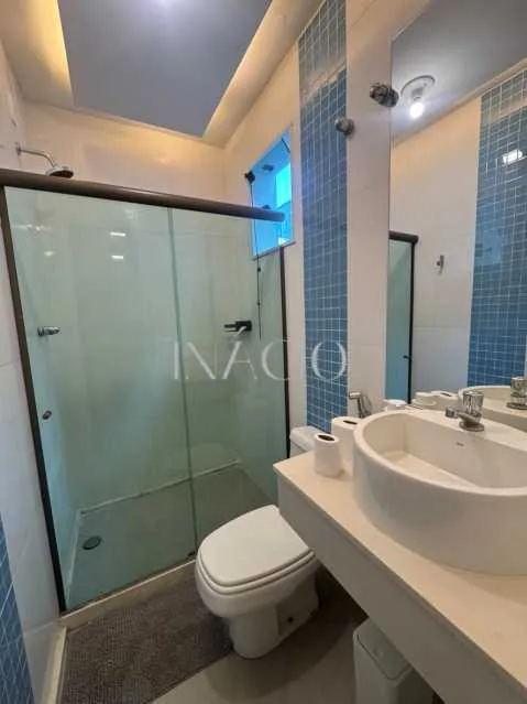 Jacuzzi y 5 dormitorios: casa de 300 m² — photo 20