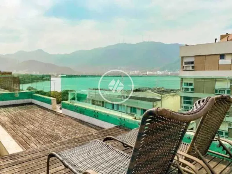Furnished apartment with 3 bedrooms and 3 bathrooms — photo 6