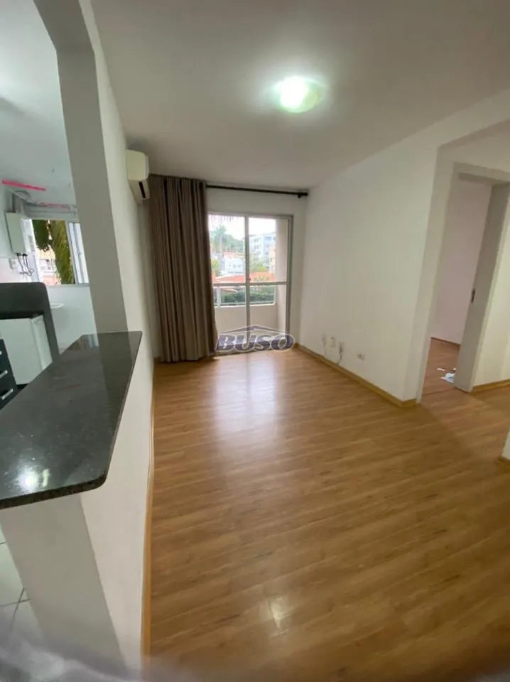 2-bedroom apartment with wood or laminate floors in Curitiba