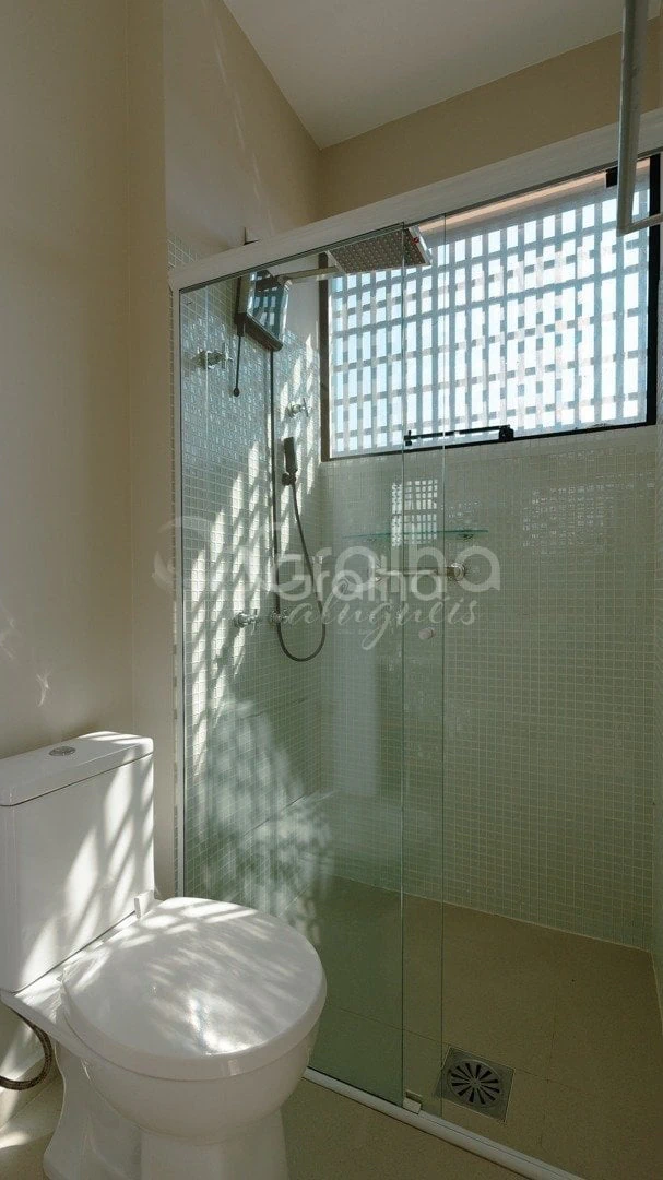 House, 343 m², with a bathtub — photo 13
