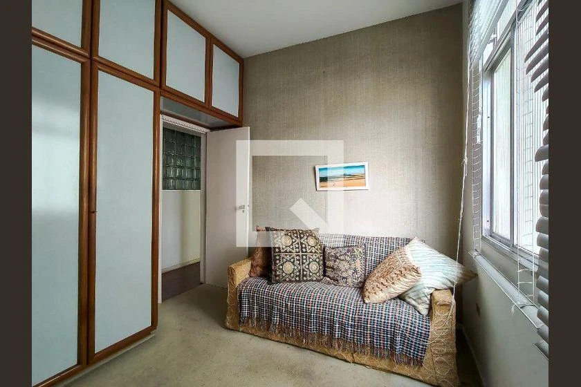 Furnished 97 m² apartment with 3 bedrooms — photo 47