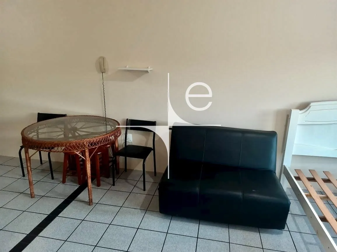 Меблированная 1-комнатная квартира 35 м² с парковкой — photo 8