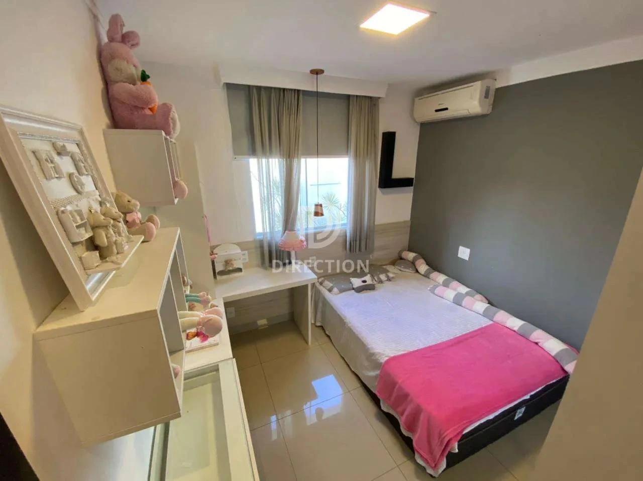 4 quartos e banheira: casa de 300 m² — photo 21