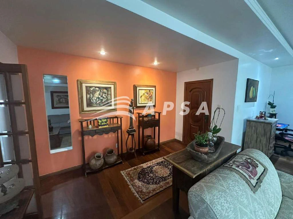 Furnished 200 m² apartment with 3 bedrooms — photo 23
