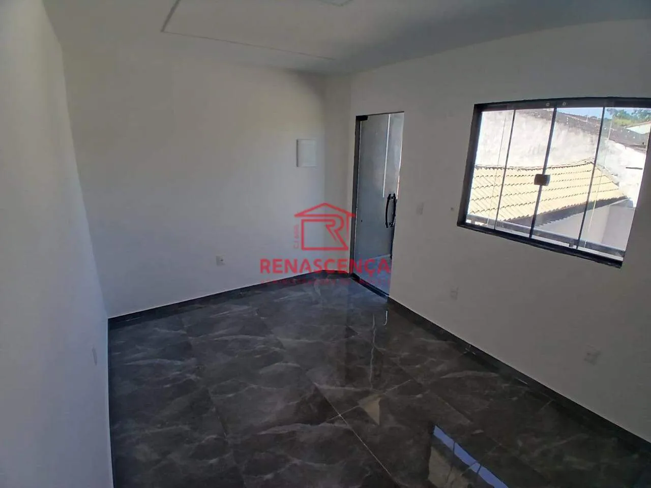 House with 5 bedrooms and 4 bathrooms, separate kitchen — photo 4