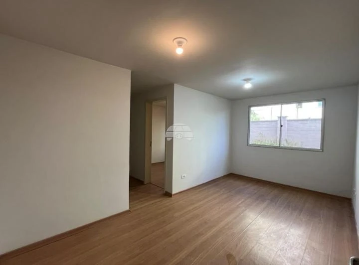 Ground-floor apartment with 2 bedrooms and a closed kitchen — photo 5