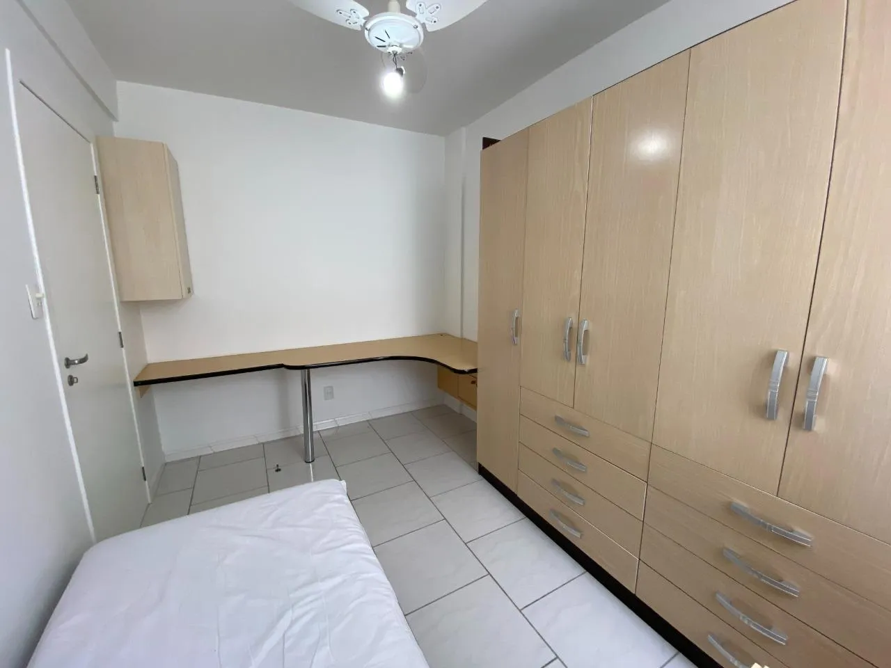 Пральна машина та 2 спальні: квартира 64 м² — photo 10