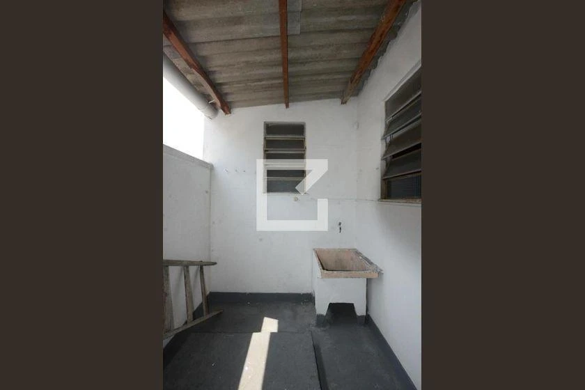 65 m² apartment with 2 bedrooms and 1 bathroom — photo 38