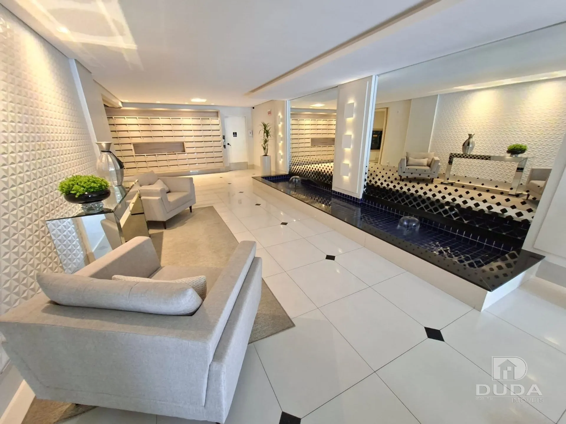 Apartment on the 10th floor with floor-to-ceiling windows — photo 97