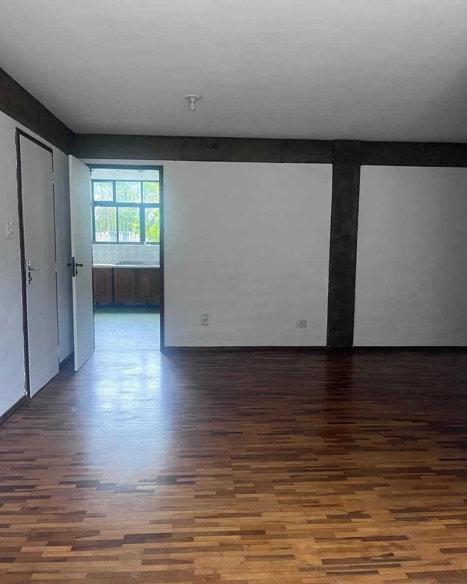 4-bedroom apartment with a home office in Curitiba — photo 16