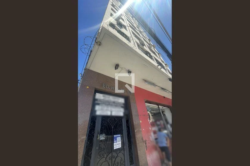 Apartamento de 2 quartos com cozinha separada e 70 m² — photo 22