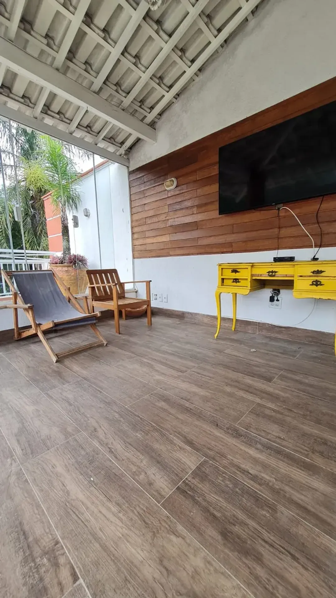 Furnished house 450 m² with 4 bedrooms and 4 bathrooms — photo 42