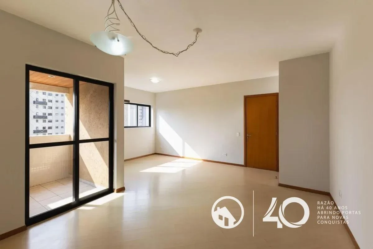 3-bedroom apartment with a home office — photo 26