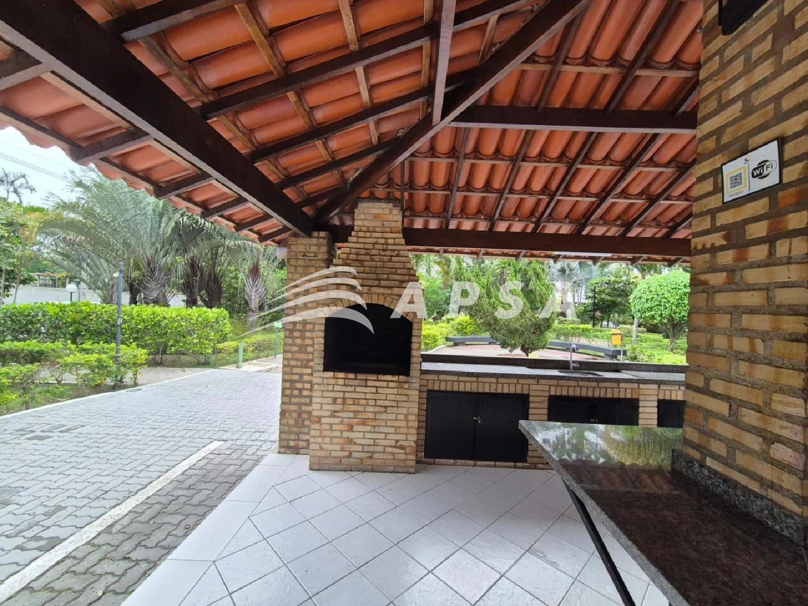 Mountain view in a 3-bedroom apartment, 80 m² — photo 11