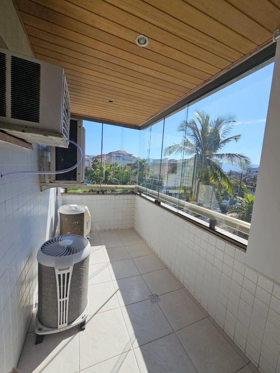Private pool in a 2-bedroom apartment, 111 m² — photo 40