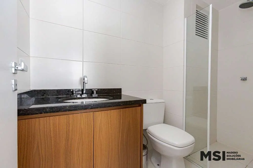 One-bedroom apartment with a washing machine in Curitiba — photo 23
