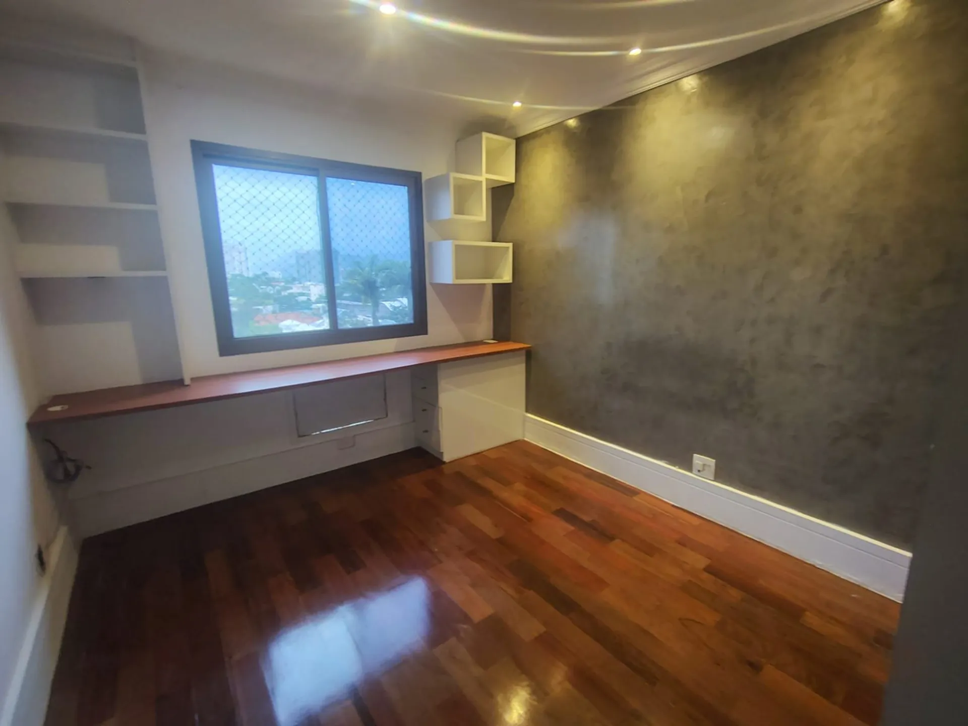 Apartamento de 3 quartos com cozinha separada e 2 vagas — photo 24