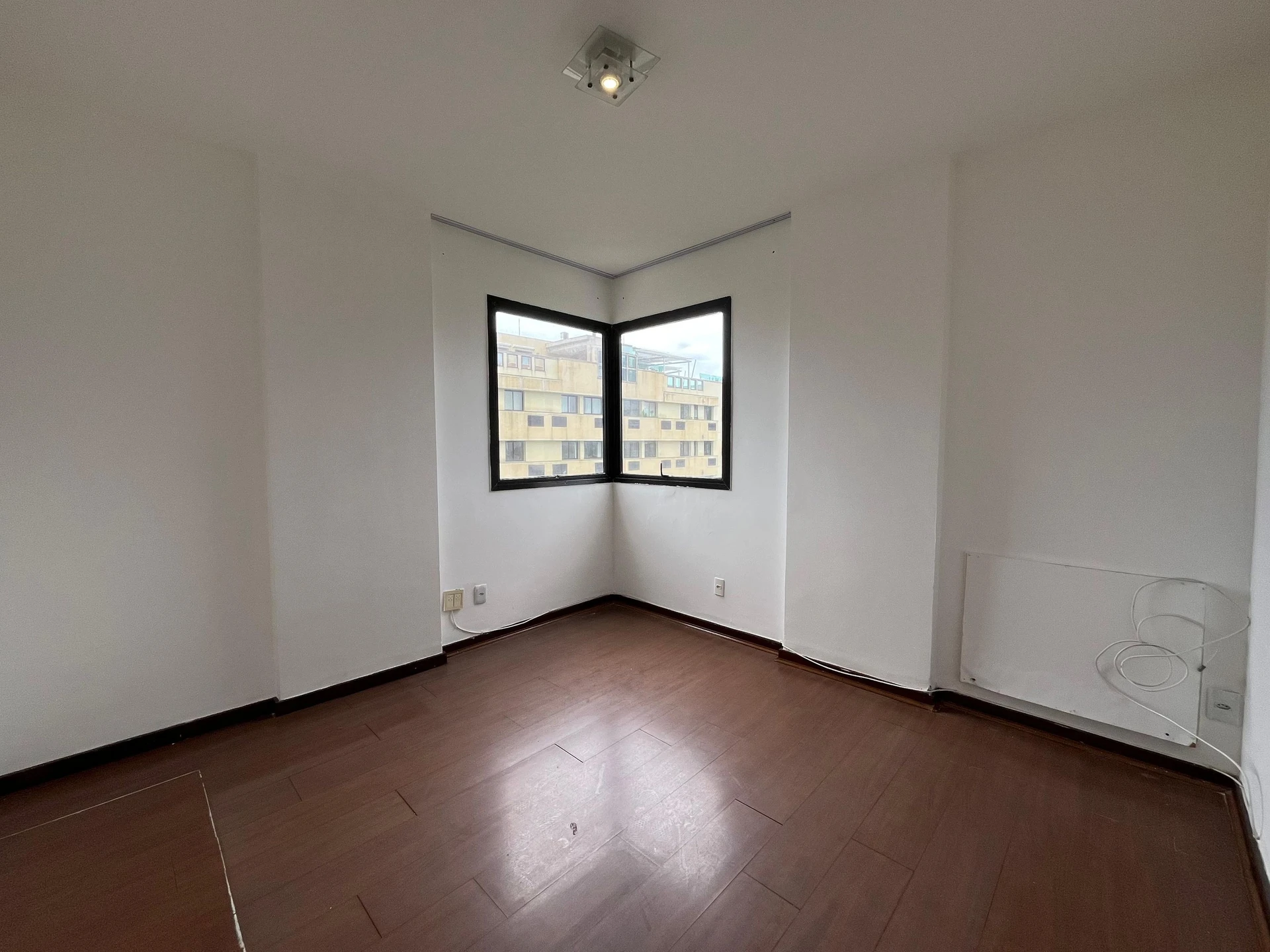 3-bedroom apartment with 2 parking spaces and gas stove — photo 35