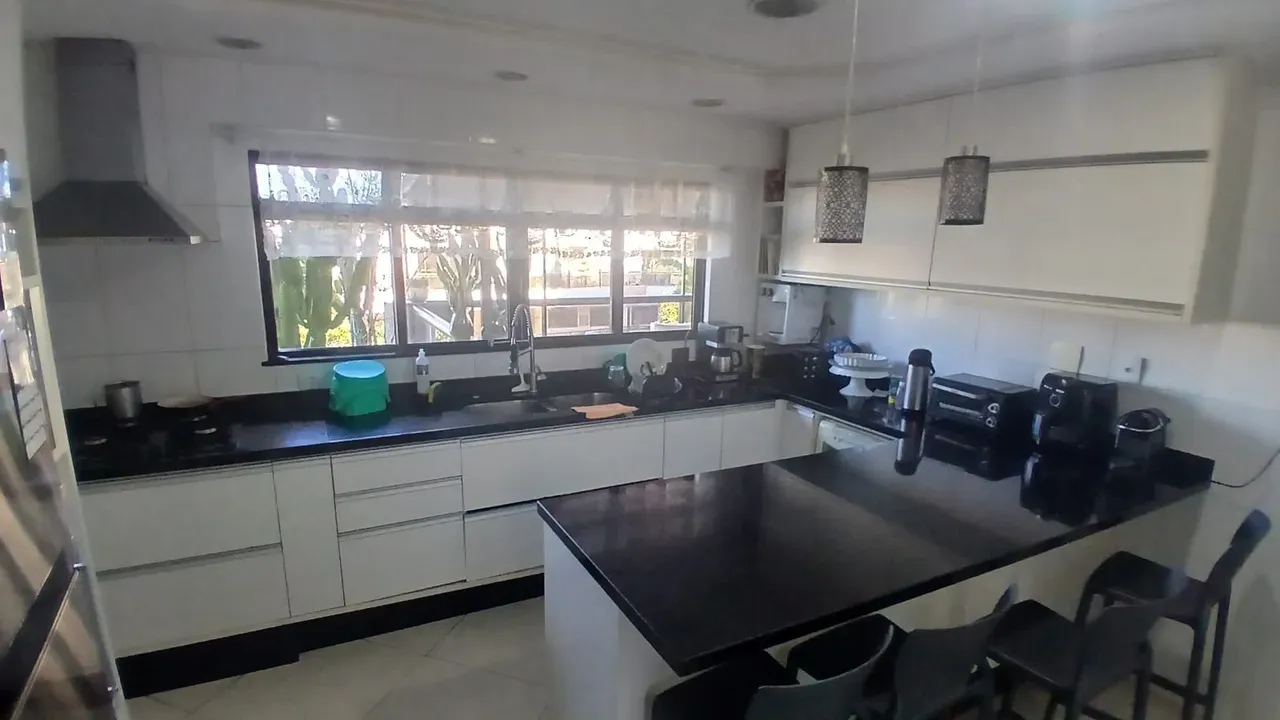 3-bedroom apartment with a bathtub in Rio de Janeiro — photo 20