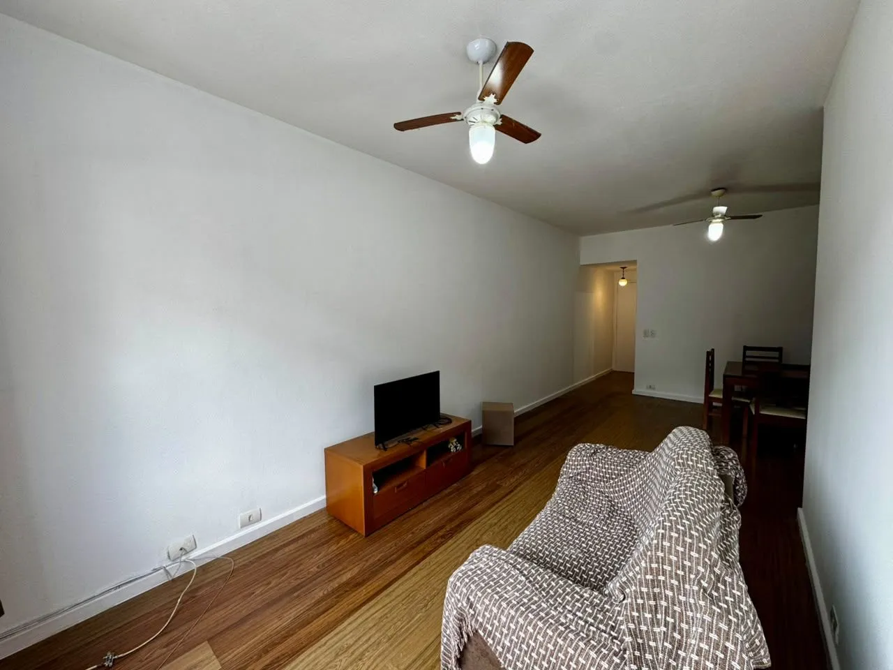 Furnished apartment, 83 m², with a mountain view — photo 14