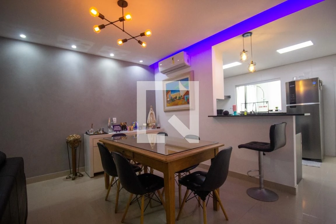 Casa mobiliada com 4 quartos e área gourmet na varanda — photo 2