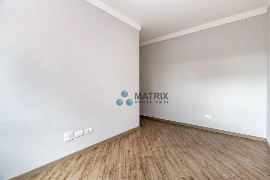3-bedroom apartment, 1 with its own bathroom, 130 m² — photo 35