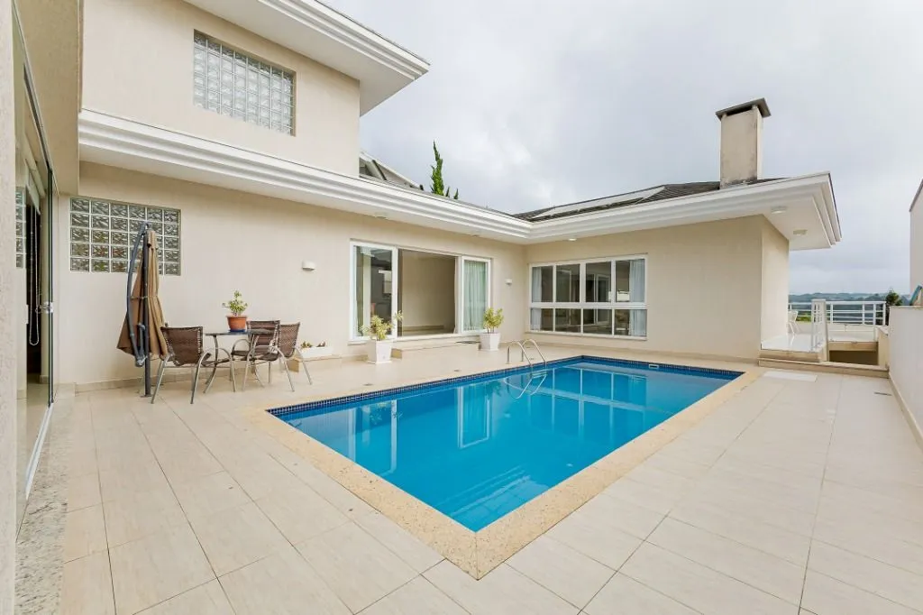 House with 4 en-suite bedrooms and private BBQ — photo 13